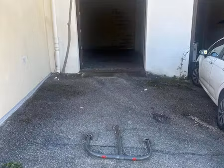 vente commerce 17 m² marseille 13 (13013)