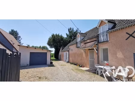 maison à marcenat (03260)
