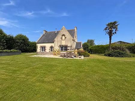 vente maison 7 pièces 140 m² à plougourvest (29400)  164 688 €