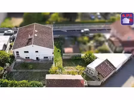vente maison 4 pièces 171 m² à varilhes (09120)  150 500 €