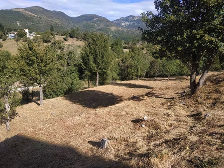 achat terrain 2 126m² castellane 04120