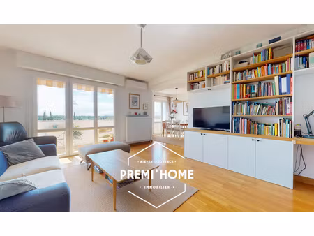 a vendre t3/4 renove dernier etage pigonnet aix en provence