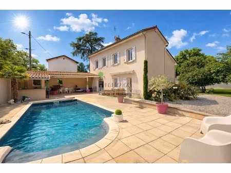 maison 7 pièces - 154 m²