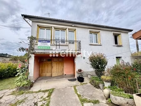 maison 8 pièces - 130 m²