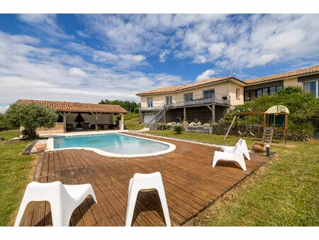 achat maison 7 pièces 185m²