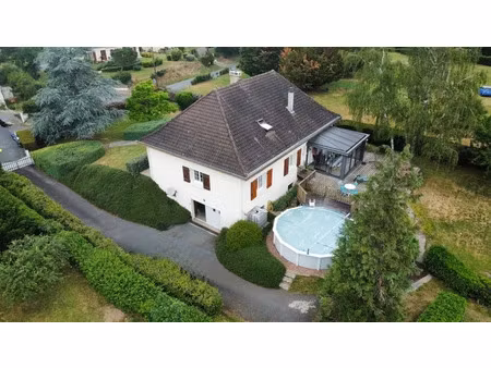 vente maison 8 pièces 170 m² à cheniers (23220)  197 000 €