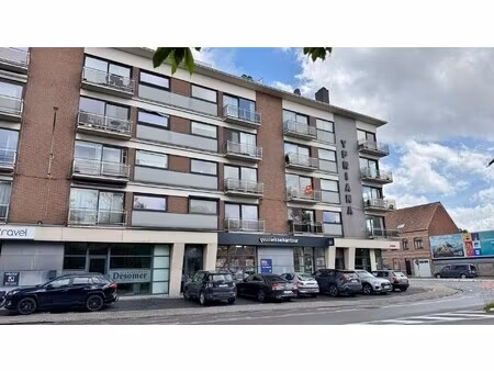centraal gelegen appartement met garage en berging