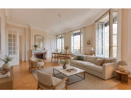 vente appartement 4 pièces 124 m² lyon 2 (69002)