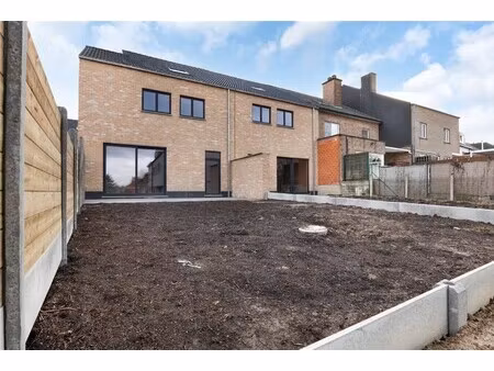 casco nieuwbouwwoning te koop – centraal gelegen in mere