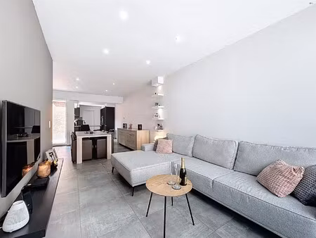instapklare gezinswoning met 4 slaapkamers op toplocatie