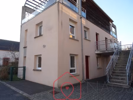 location appartement 2 pièces 40 m² à aubigny-sur-nère (18700)
