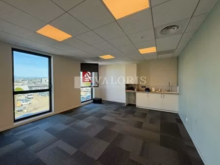 location bureaux 204 m²