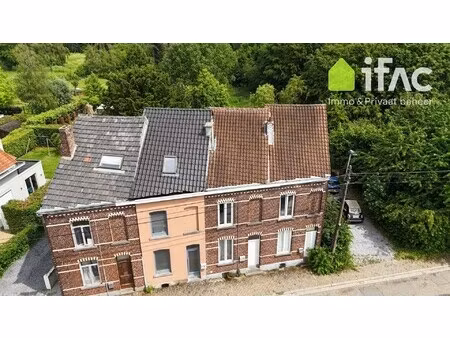 uitstekend gelegen woning met 3 slaapkamers