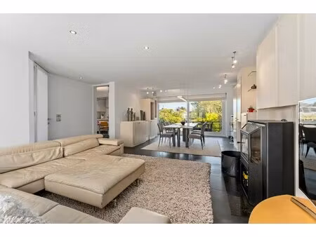 topper in roeselare! wonen én werken op één locatie !