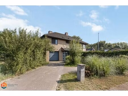 villa met mogelijkheid tot 6 slpkrs op 893 m² te boortmeerbeek