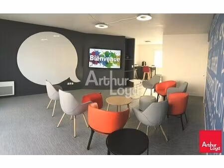 vente commerce avrille 49240 45m²