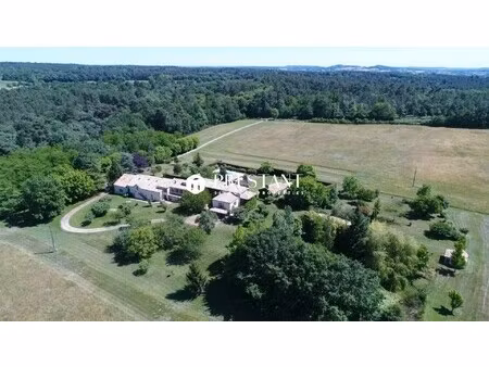 maison de luxe à vendre à monpazier : 1 500 000 € | 900m²