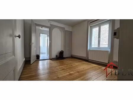 maison de luxe à vendre à besançon : 1 850 000 € | 850m²