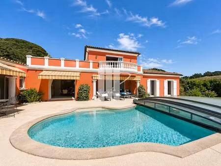 villa de luxe à vendre à fréjus : 1 099 000 € | 178m²