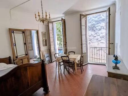 vente maison de village 4 pièces 70 m2 à salernes