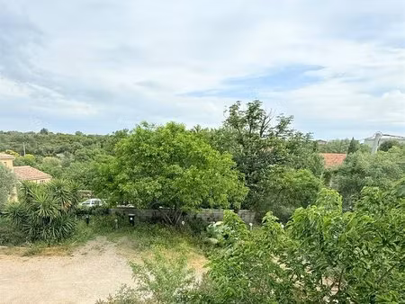 exclusivité laborie immobilier laurens t2 60m2 avec terrasse et terrain privatif clos et 2