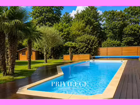 maison limonest - 5 chambres - 225m²