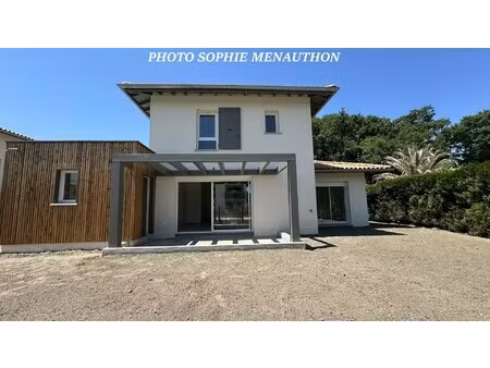 maison de luxe à vendre à seignosse : 588 000 € | 101m²