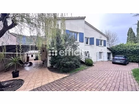 maison 6 pièces - 248 m²