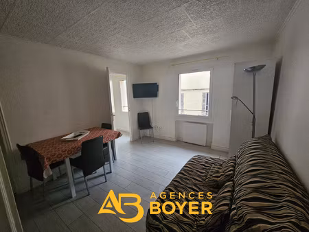 location appartement 2 pièces 24m² bandol 83150