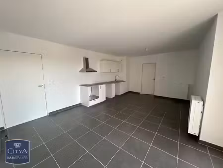 location appartement 3 pièces 62m² port de bouc 13110