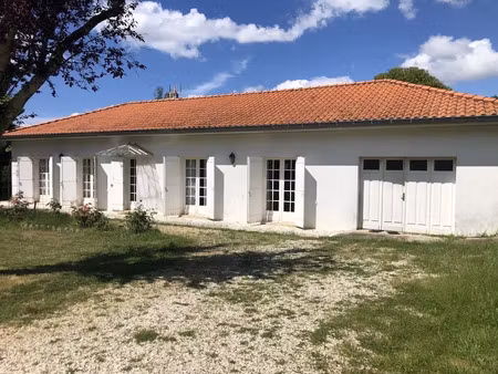 vente maison 4 pièces 110 m² à saint-sauveur (33250)  194 000 €