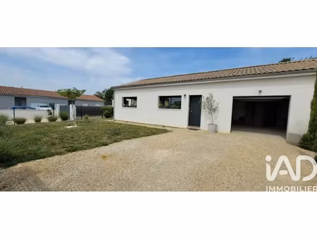 maison traditionnelle à nieuil-l’espoir (86340)
