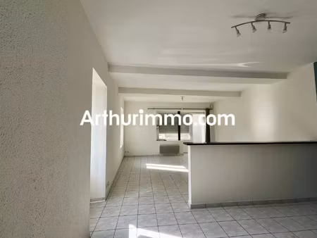location maison 3 pièces 74 m2 à mauléon