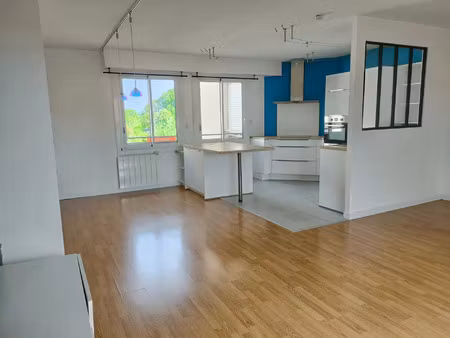vente appartement 3 pièces 74 m2 à saint-sébastien-sur-loire