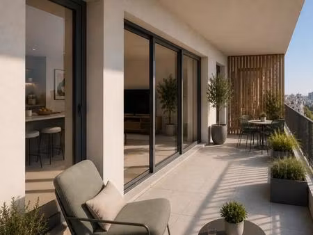 secteur chartrons - magnifique appartement t4 en étage élevé