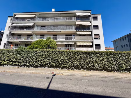 vente appartement 2 pièces  49.50m²  valence