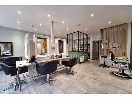 fonds de commerce à vendre cosse le vivien 4 pièce(s) 140m2 119 900€