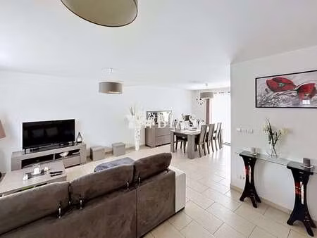 vente maison à caudebec-lès-elbeuf (76320) : à vendre / 129m² caudebec-lès-elbeuf