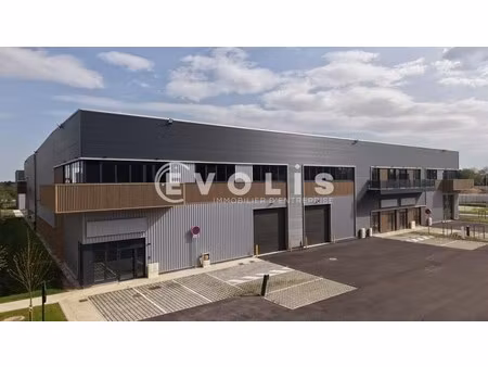 location local d’activités chalifert 77144 375m² à 4989m²