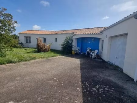 maison angles 5 pièce(s) 126 m2