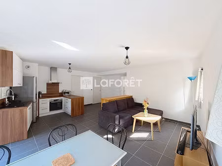 bordeaux / quai brazza - t4 de 80 m² meublé