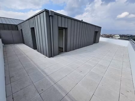 t5 dernier etage sud est ouest 95m2 de toit terrasse 2 parkings