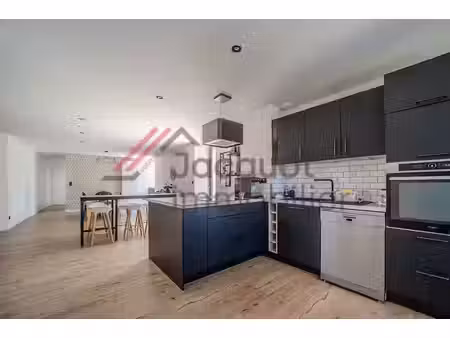 vente maison 5 pièces 141 m² à bréry (39230)  252 000 €