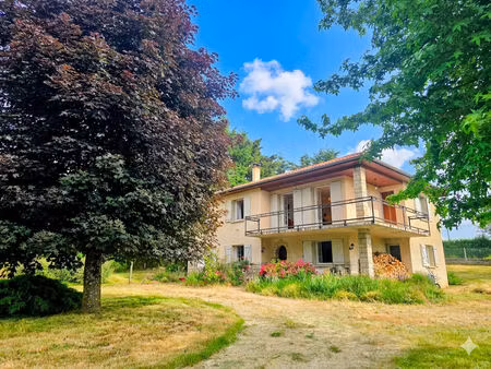 maison saint germain laprade 166 m² sur grand terrain.