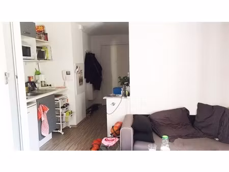 appartement récent * 1 pièces * 33 m² * 44800 saint herblain * 414 28 * 35 * 449 28