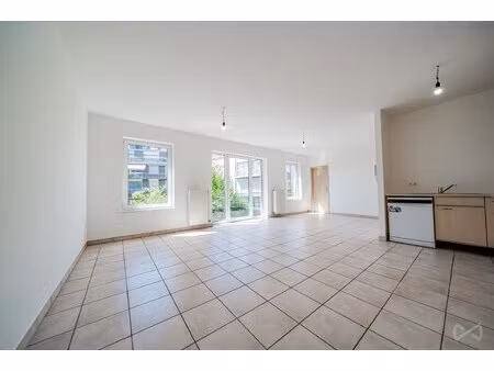appartement te koop in jette met 1 slaapkamer