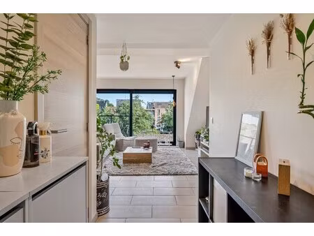 appartement te koop in zelzate met 2 slaapkamers