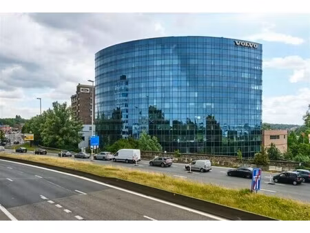 hunderenveld 10 - volvo tower - vanaf 935m²