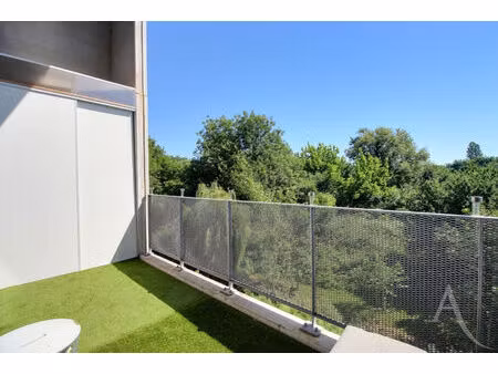 vente appartement 4 pièces  86.00m²  bègles