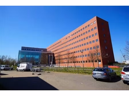 kantoorgebouw vanaf 290m²